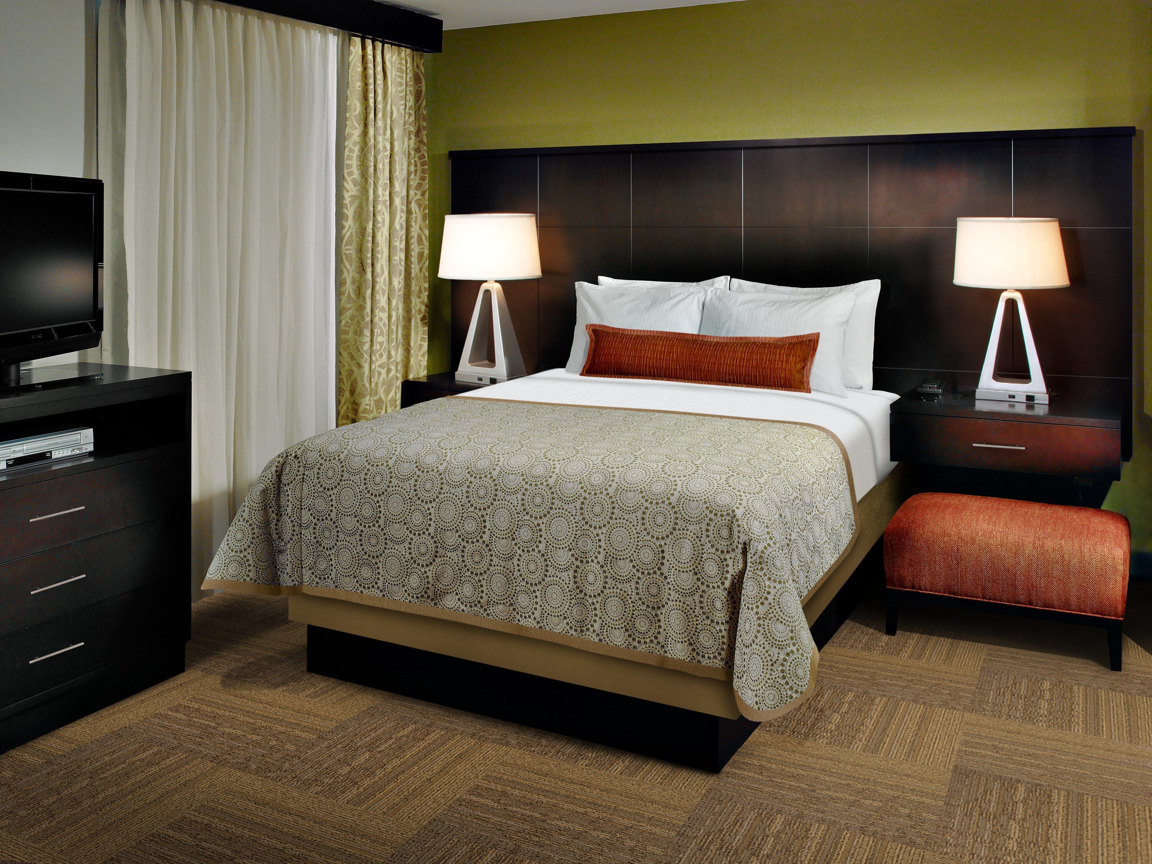 Staybridge Suites Dearborn By Ihg Exterior foto